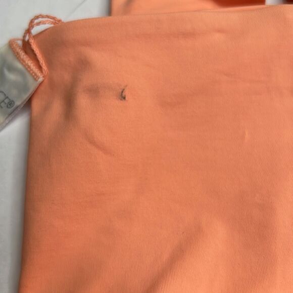 L*Space Parker Bikini Top in Tangy NWT flawed size medium - Picture 8 of 12